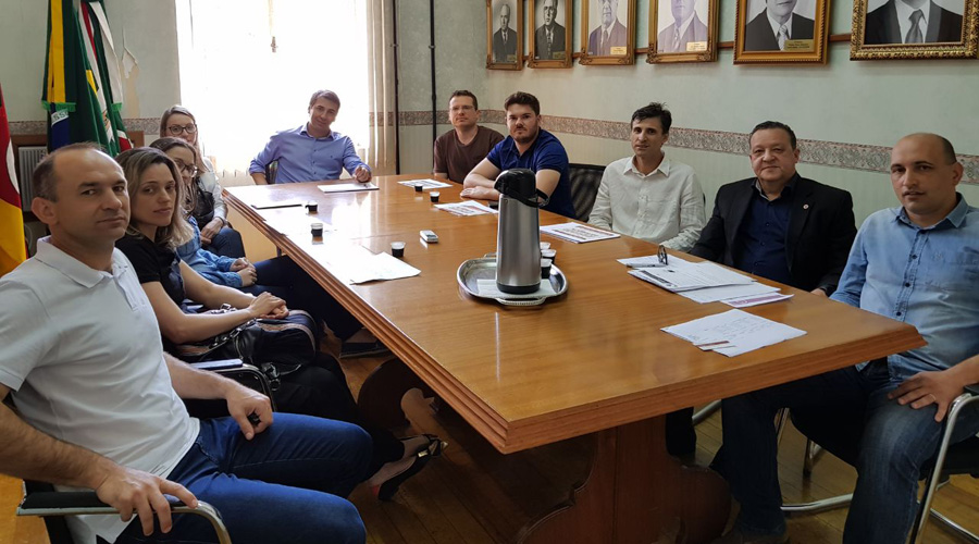 MARAU: CRO/RS EM DEFESA DA CLASSE CONTRA O AVILTAMENTO PROFISSIONAL